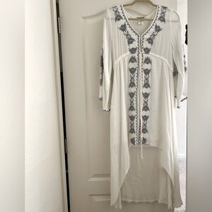 High-low white embroidered dress